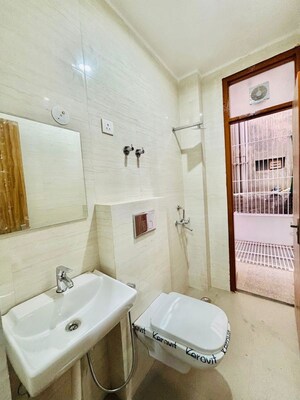 Bathroom in 1 RK Builder Floor at South City 1 – for Rent