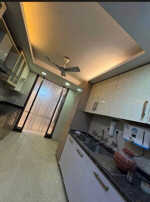 Team Area in 4 BHK Builder Floor at Pamposh Enclave – for Rent