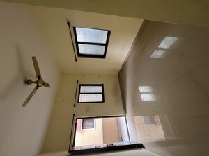 Room in 1 BHK Apartment at Wadgaon Sheri – for Rent