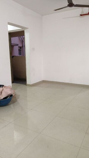 Room in 3 BHK Apartment at Rutuparna Apartments, Baner – for Rent