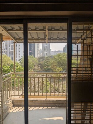 Room in 2 BHK Apartment at Aditya Green Zone, Baner – for Rent