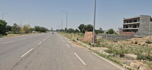  Plot For Sale in Mullanpur