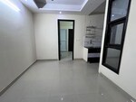 1 BHK 600 Sq.Ft. Builder Floor in Maan Heights
