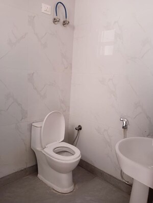 Bathroom in 3 BHK Villa at Thv Vihaan Villa, Sector 10 Greater Noida – for Rent
