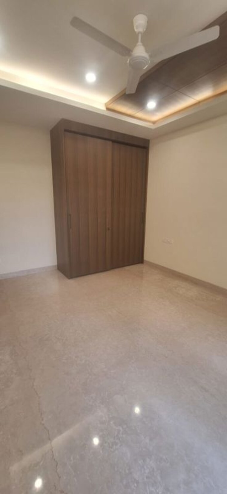 Room, jungpura extension 3 Bedroom 1800 Sq.Ft. Builder Floor In Jungpura Extension Delhi 10383018