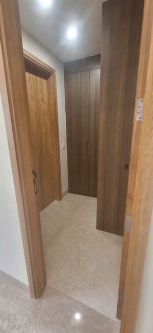 Bedroom in 3 BHK Builder Floor at Jungpura Extension – for Rent