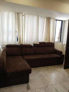 1 BHK + Store Room Apartment For Rent in Worli