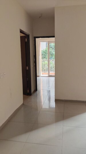 Room in 2 BHK Apartment at Wave Dream Homes, Wave City – for Sale