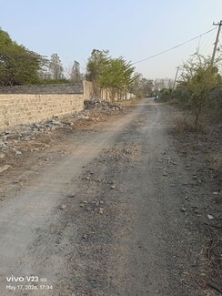 Plot For Sale in Tellapur