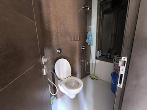 Bathroom in 1 BHK Apartment at Lalani Grandeur, Goregaon East – for Rent