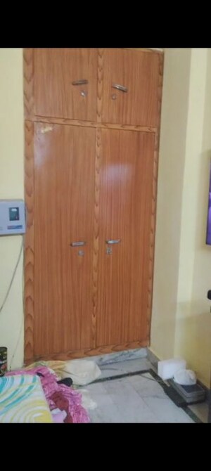 Furnished Amenities in 2 BHK Apartment at Nehru Nagar Iii – for Sale