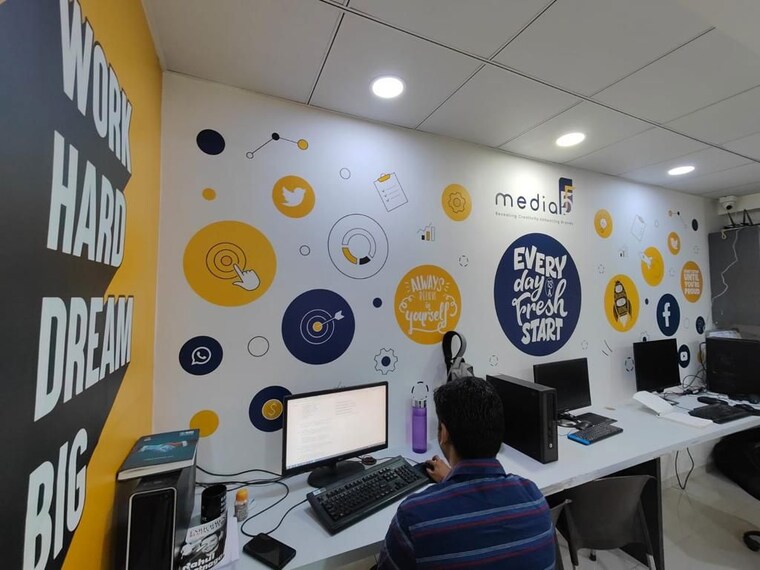 Team Area, science city Commercial Office Space 705 Sq.Ft. In Science City Ahmedabad 10383119