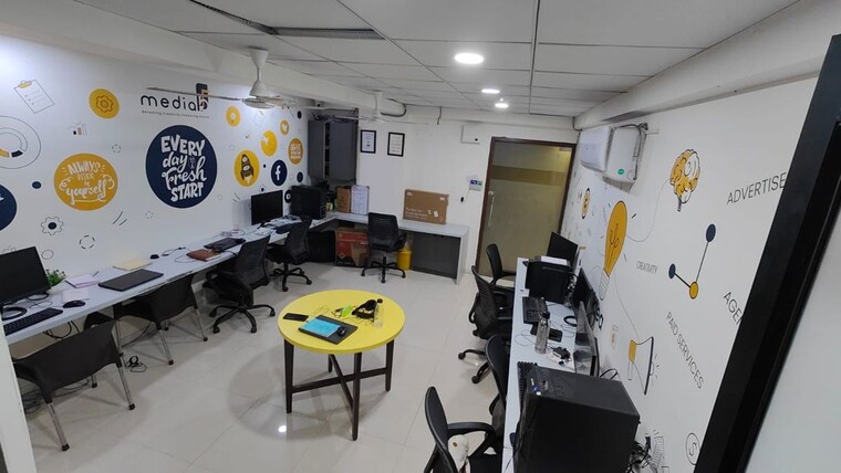 Team Area, science city Commercial Office Space 705 Sq.Ft. In Science City Ahmedabad 10383119