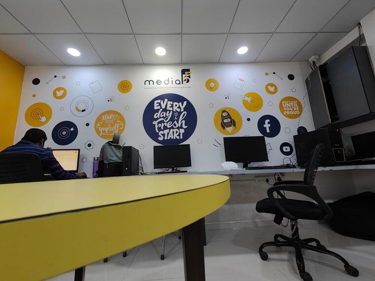 Team Area, science city Commercial Office Space 705 Sq.Ft. In Science City Ahmedabad 10383119