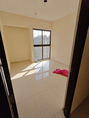 Room in 2 BHK Apartment at Lodha Casa Maxima, Mira Road – for Rent