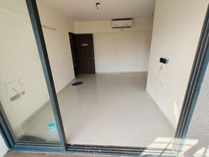 Room in 2 BHK Apartment at Lodha Casa Maxima, Mira Road – for Rent