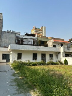 Plot For Sale in RWA Apartments Sector 71