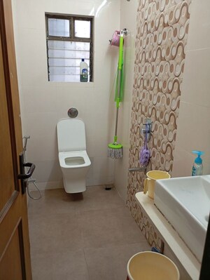 Bathroom in 3 BHK Apartment at Silver Arch Eden woods, Andheri West – for Sale
