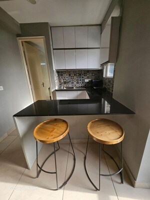 Team Area in 3 BHK Apartment at Smart World Orchard, Sector 61 – for Sale