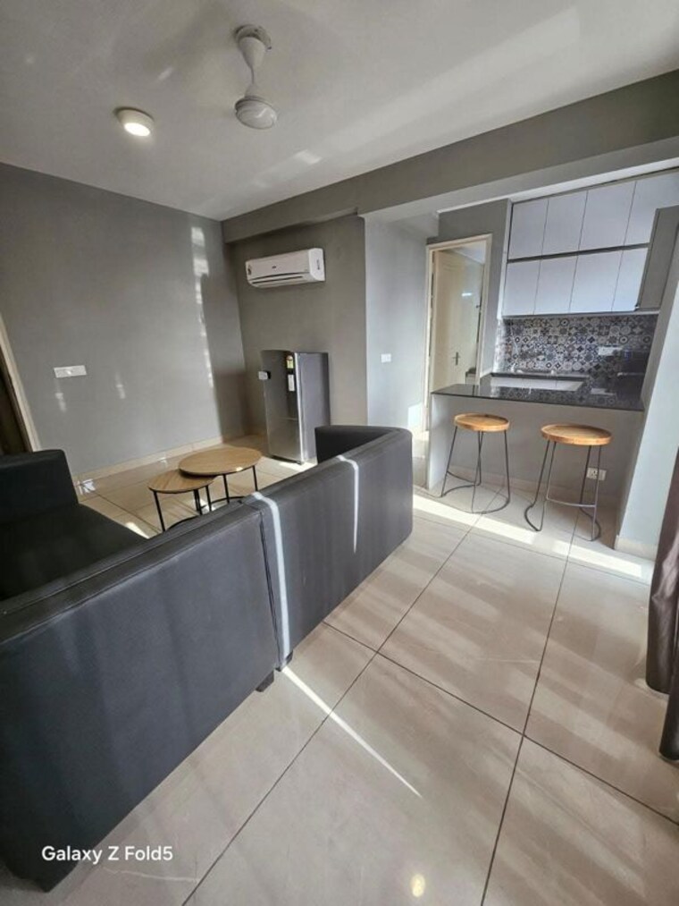 Kitchen, smart-world-orchard 3 Bedroom 1621 Sq.Ft. Apartment In Sector 61 Gurgaon 10383123