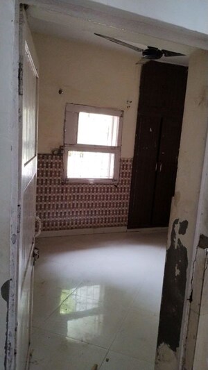 Bathroom in 3 BHK Apartment at Janakpuri – for Sale