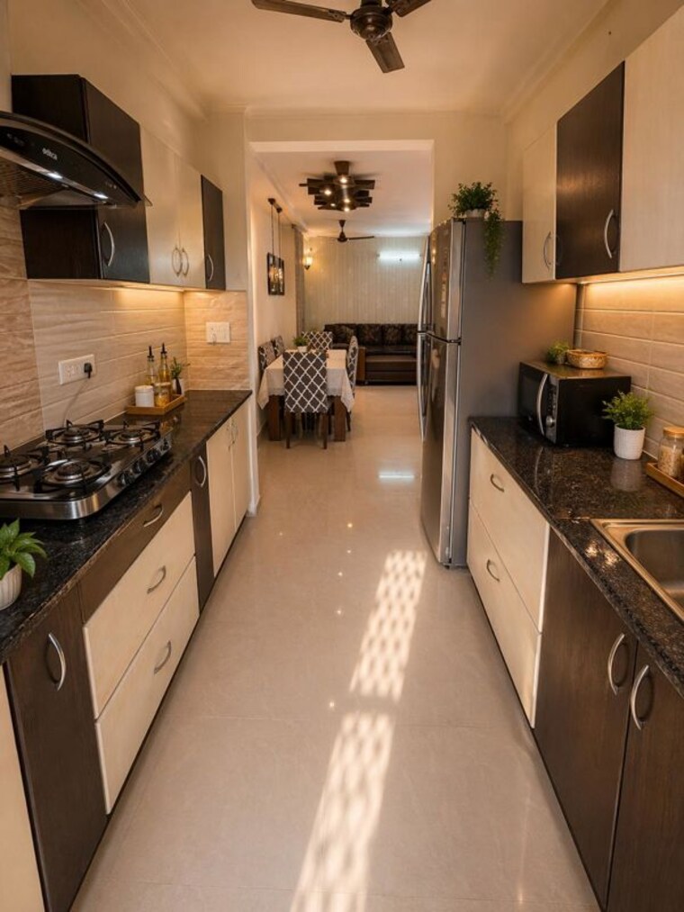 Kitchen, vip road 3 Bedroom 1550 Sq.Ft. Apartment In Vip Road Zirakpur 10383147