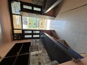 Kitchen in 1.5 BHK Builder Floor at Mayur Vihar – for Rent