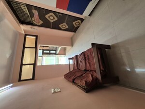 Bedroom in 1.5 BHK Builder Floor at Mayur Vihar – for Rent