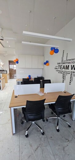 Office Space For Rent in Thaltej