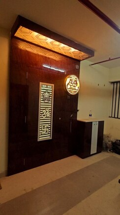2 BHK Apartment For Rent in Oberoi Mall