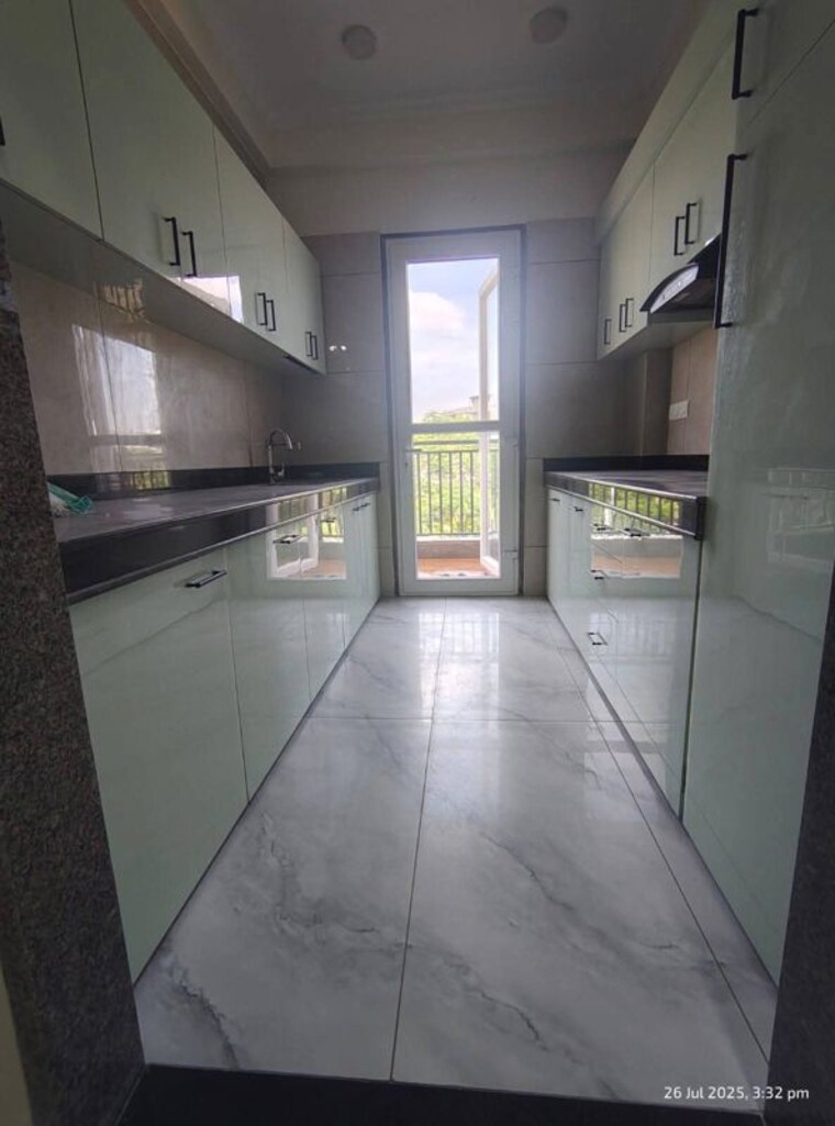 undefined, bptp-amstoria 3 Bedroom 197 Sq.Yd. Builder Floor In Sector 102 Gurgaon 10383238