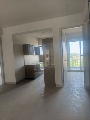 Room in 3 BHK Apartment at SAV Gulnaar Meadows, Ambala Highway – for Rent