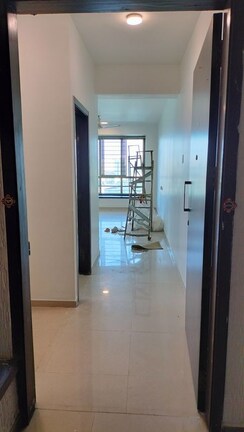 3 BHK Apartment For Rent in Oberoi Realty Woods