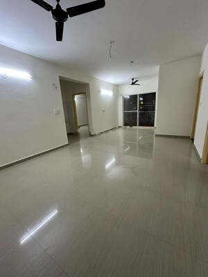 Room in 2 BHK Apartment at Bhartiya Nikoo Homes Phase 2, Thanisandra Main Road – for Rent