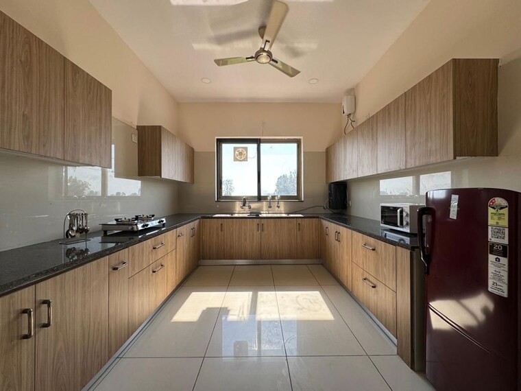 Kitchen, preet colony 6+ Bedroom 2223 Sq.Ft. Apartment In Preet Colony Zirakpur 10383291
