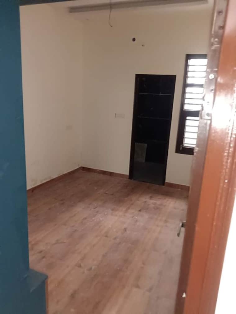 Room, shiwalik-greens 4 Bedroom 2400 Sq.Ft. Independent House In Dhakoli Zirakpur 10383298