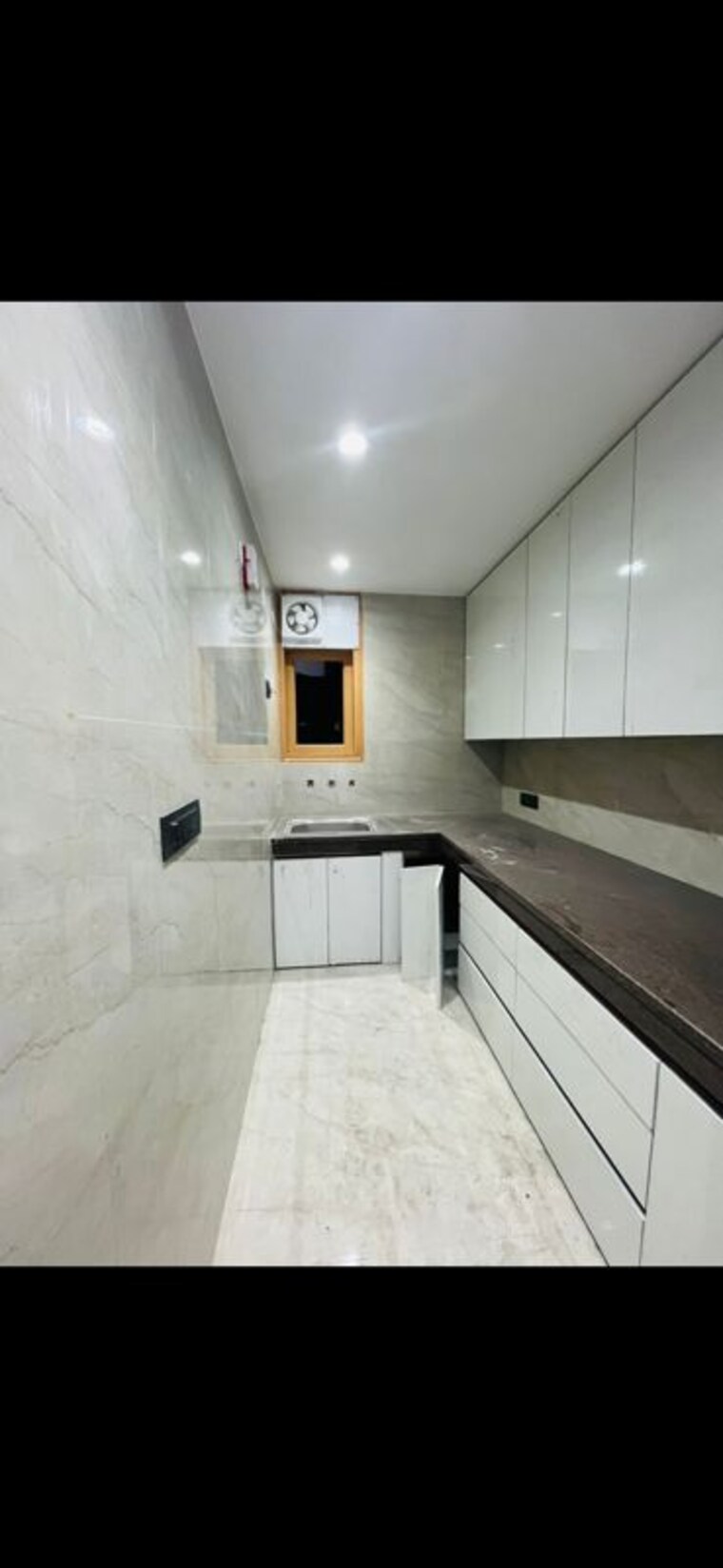 Kitchen, tughlakabad extension 3 Bedroom 810 Sq.Ft. Builder Floor In Tughlakabad Extension Delhi 10383318