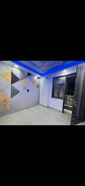 Bedroom in 3 BHK Builder Floor at Tughlakabad Extension – for Sale