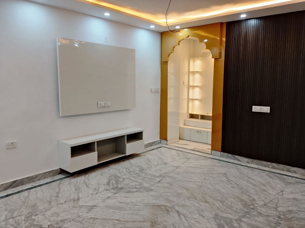 2 BHK Builder Floor For Sale in Mehrauli