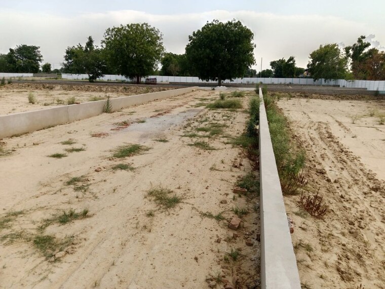 undefined, gwalior road  150 Sq.Yd. Plot In Gwalior Road Agra 10382662