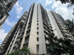 2 BHK + Study Room Apartment For Rent in Godrej Central