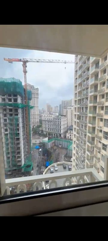 1 BHK + Extra Room Apartment For Sale in Hiranandani Highland