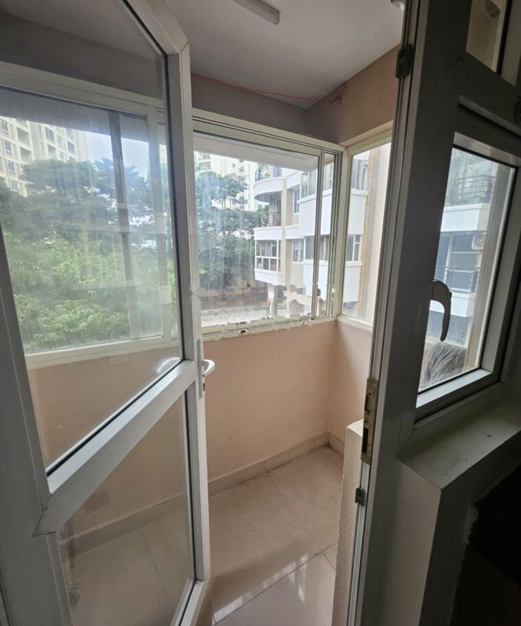 Balcony, purva-palm-beach 2 Bedroom 1500 Sq.Ft. Apartment In Hennur Road Bangalore 10383348