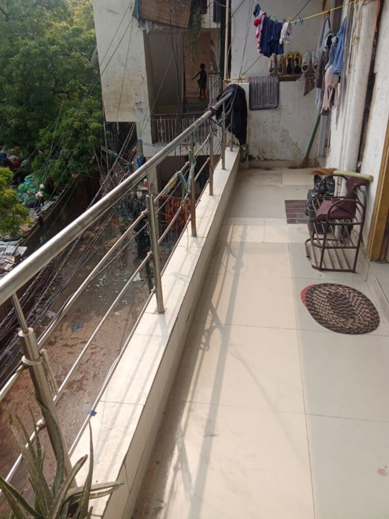 Balcony, jawahar nagar Commercial Office Space 500 Sq.Ft. In Jawahar Nagar Delhi 10383347
