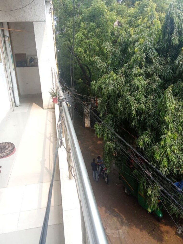 Balcony, jawahar nagar Commercial Office Space 500 Sq.Ft. In Jawahar Nagar Delhi 10383347
