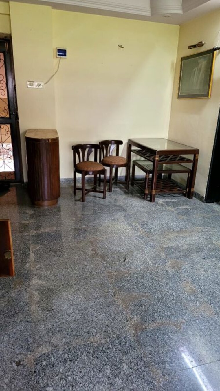 Living Room, samarth-nagar-building 1 Bedroom 450 Sq.Ft. Apartment In Sion Mumbai 10383352