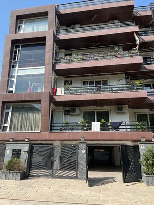 4 BHK Builder Floor – Exterior View View at Sushant Lok ii - for Sale