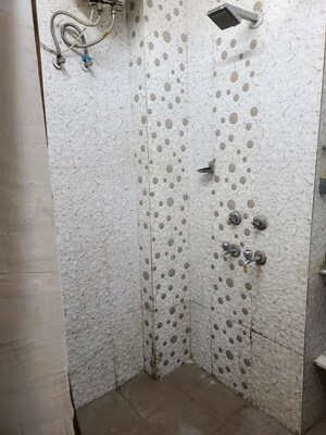 Bathroom in 2 BHK Builder Floor at Jawahar Nagar – for Sale
