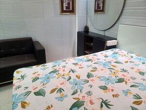 Bedroom in 2 BHK Builder Floor at Jawahar Nagar – for Sale