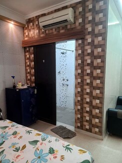 2 BHK Builder Floor For Sale in Jawahar Nagar